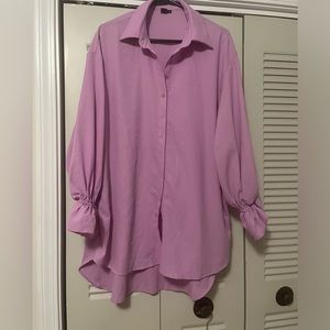 Ladies 3 piece short set. Size M with a great fit